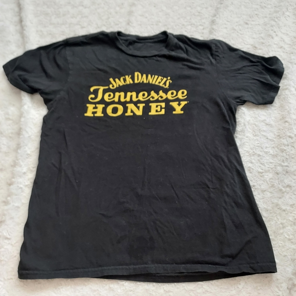 Jack Daniel's Tennesse Honey Black Tee Yellow Logo Medium Whiskey Spirits